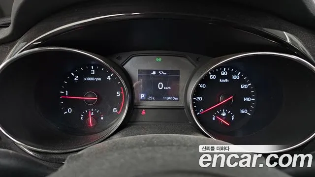 Kia Carnival 2018 thumb 8