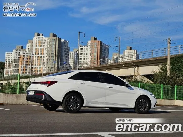 Hyundai Avante 2023 thumb 2