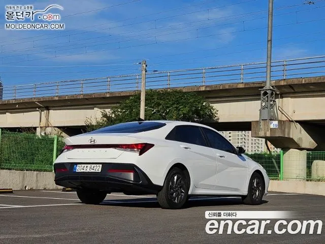 Hyundai Avante 2023 thumb 4