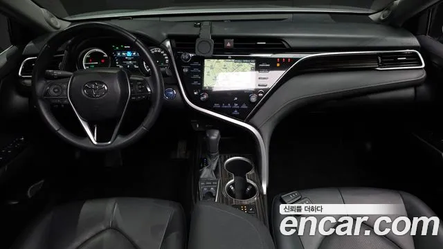 Toyota Camry 2017 thumb 7