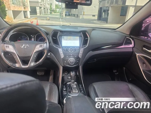 Hyundai Santa Fe 2013 thumb 6