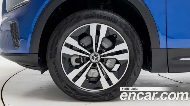 Mercedes-Benz GLB 2025 thumb 5