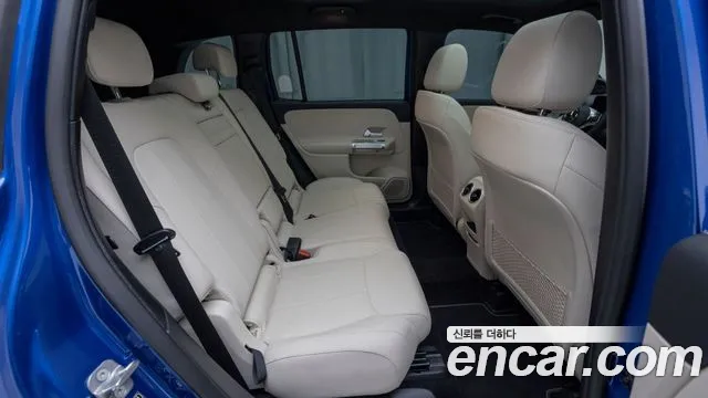 Mercedes-Benz GLB 2025 thumb 10