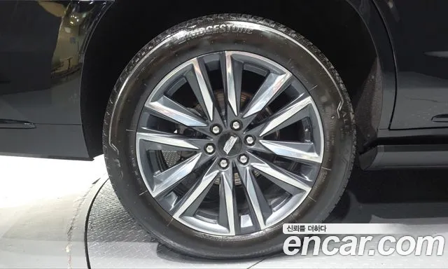 Cadillac Escalade 2023 thumb 5