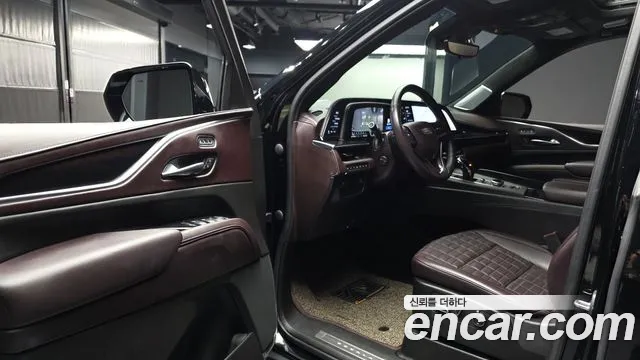 Cadillac Escalade 2023 thumb 10
