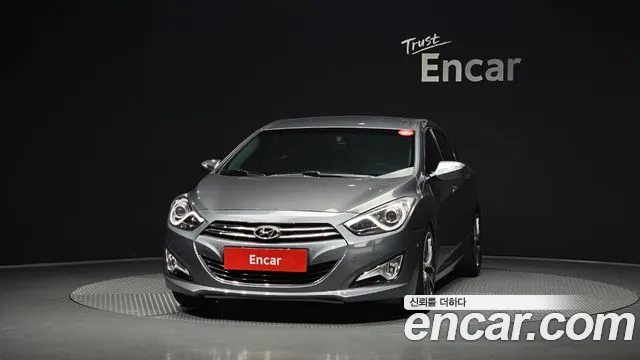 Hyundai i40 2012 thumb 3