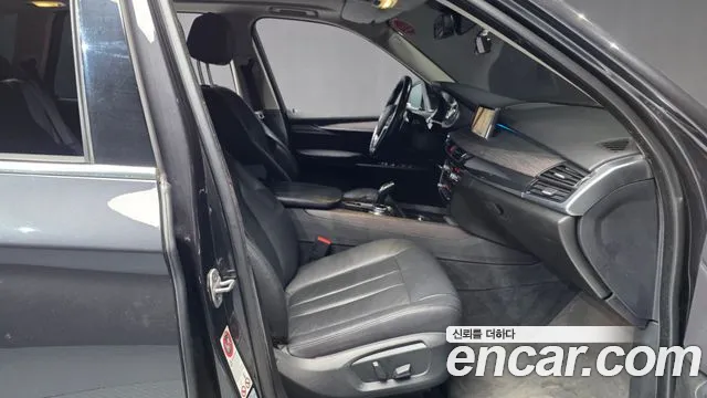 BMW X5 2014 thumb 11