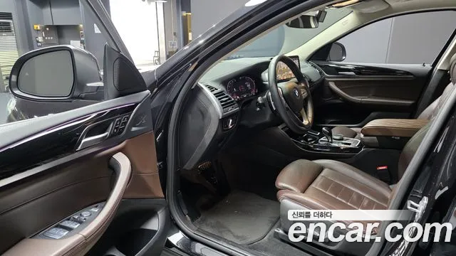 BMW X4 2021 thumb 10