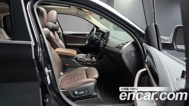 BMW X4 2021 thumb 11