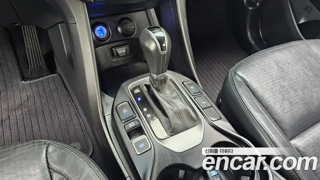 Hyundai Santa Fe 2012 thumb 9