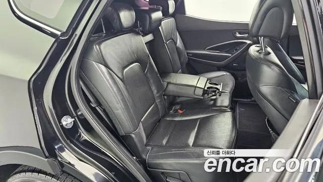 Hyundai Santa Fe 2012 thumb 11