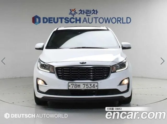Kia Carnival 2019 thumb 2