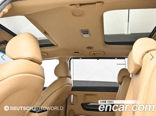 Kia Carnival 2019 thumb 5