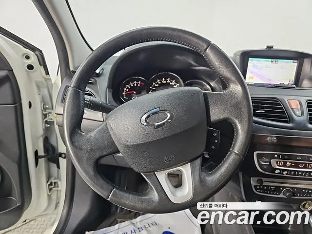 Renault-KoreaSamsung Fluence 2010 thumb 9