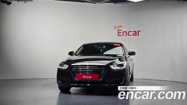 Genesis G90 2017 thumb 2