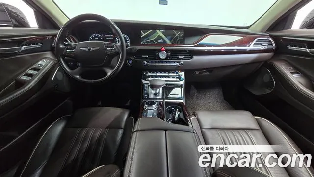 Genesis G90 2017 thumb 6