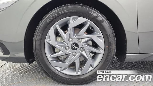 Hyundai Avante 2023 thumb 5
