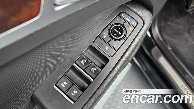 Hyundai Genesis 2015 thumb 11