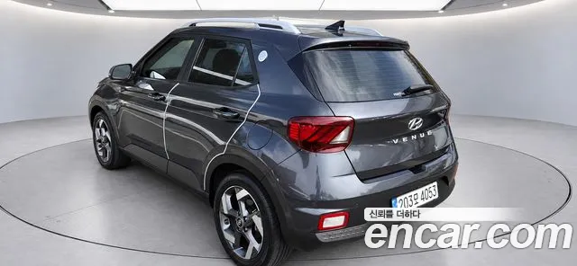 Hyundai Venue 2021 thumb 4