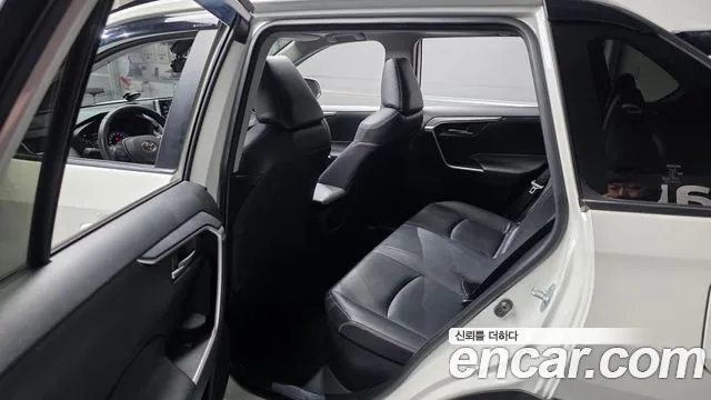 Toyota RAV4 2019 thumb 11