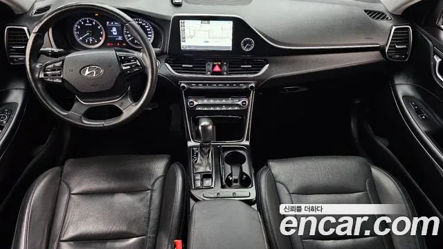 Hyundai Grandeur 2017 thumb 6