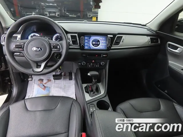 Kia Niro 2017 thumb 7