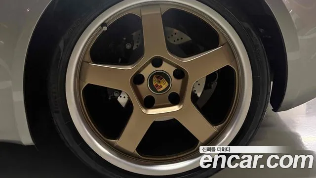 Porsche Cayman 2021 thumb 5
