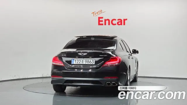 Genesis G70 2018 thumb 4