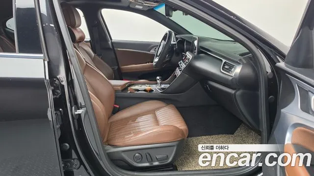 Genesis G70 2018 thumb 11