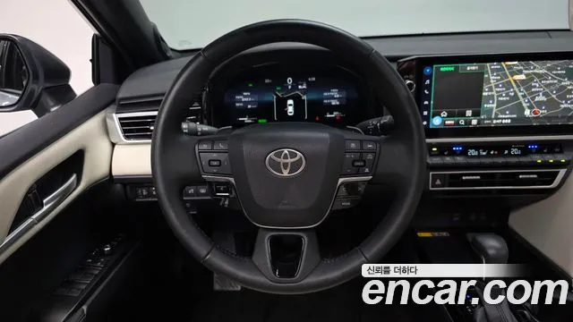 Toyota Camry 2025 thumb 12