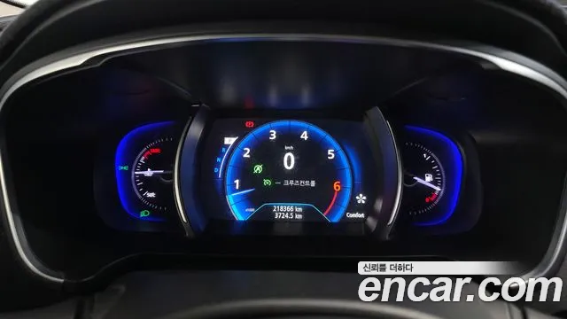 Renault-KoreaSamsung Megane 2016 thumb 8
