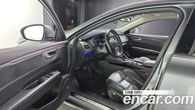 Renault-KoreaSamsung Megane 2016 thumb 10