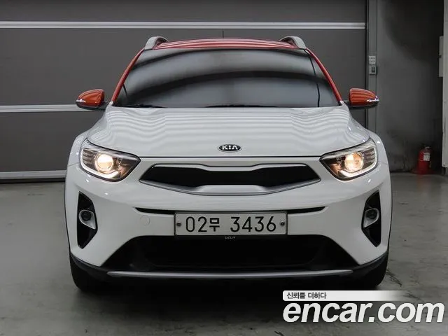 Kia Stonic 2017 thumb 2