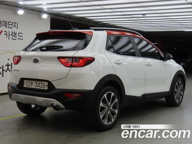 Kia Stonic 2017 thumb 3