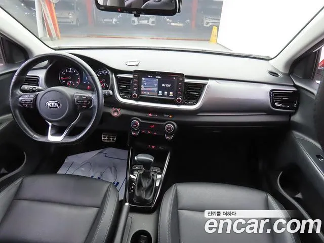 Kia Stonic 2017 thumb 5