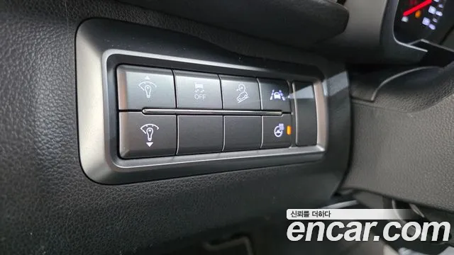 KG_Mobility_Ssangyong TIBOLI 2021 thumb 12