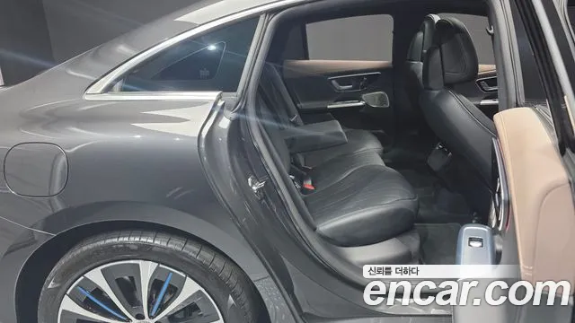 Mercedes-Benz EQE 2022 thumb 12
