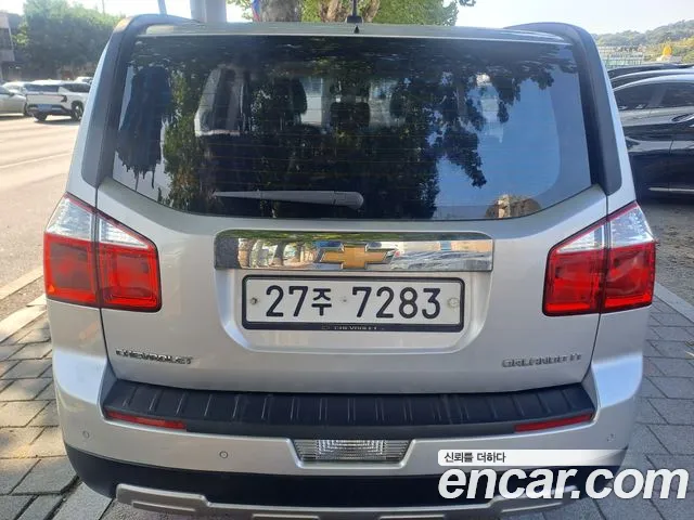 ChevroletGMDaewoo Orlando 2012 thumb 5