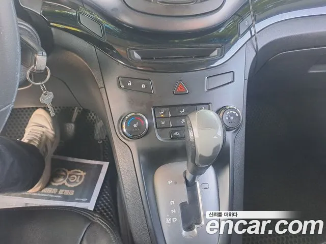 ChevroletGMDaewoo Orlando 2012 thumb 8