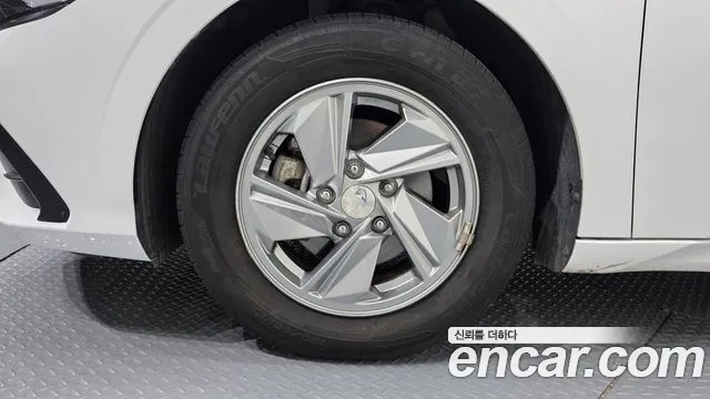 Hyundai Avante 2023 thumb 4
