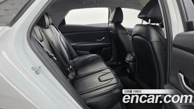 Hyundai Avante 2023 thumb 10