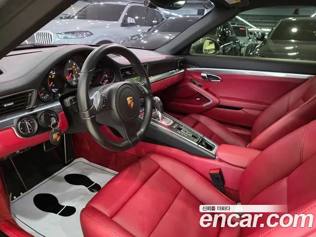 Porsche 911 2015 thumb 3
