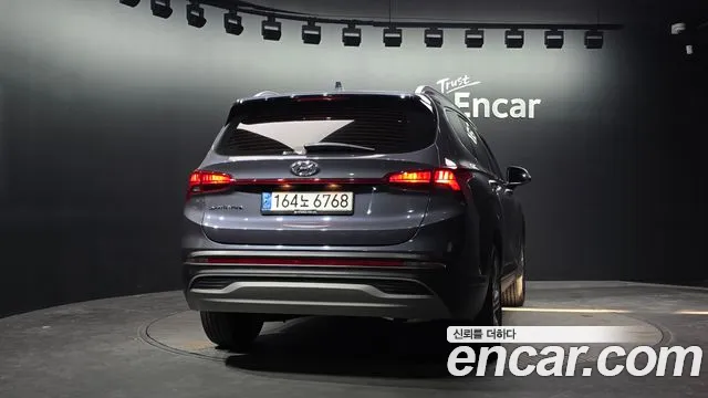 Hyundai Santa Fe 2021 thumb 4