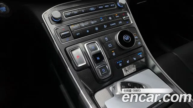 Hyundai Santa Fe 2021 thumb 9