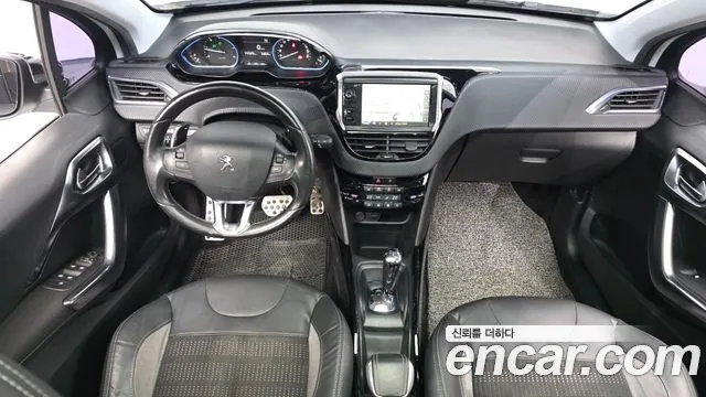 Peugeot 2008 2015 thumb 7