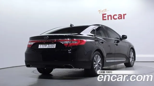 Hyundai Grandeur 2017 thumb 2