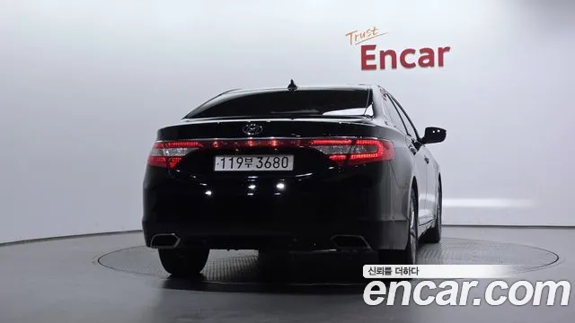 Hyundai Grandeur 2017 thumb 4