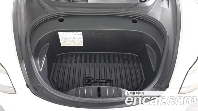 Tesla Model 3 2021 thumb 5