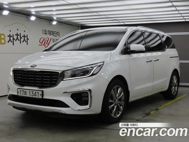 Kia Carnival 2019 thumb 12