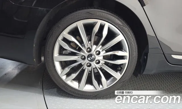 Kia K7 2019 thumb 5